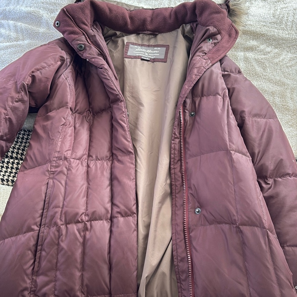 Eddie Bauer Winter Coat Size: Small